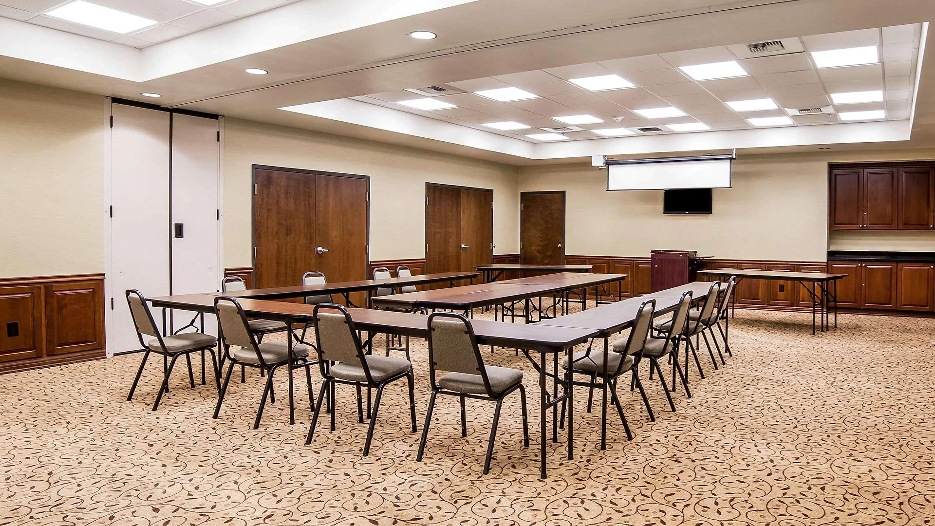 Comfort Inn & Suites Henderson - Las Vegas